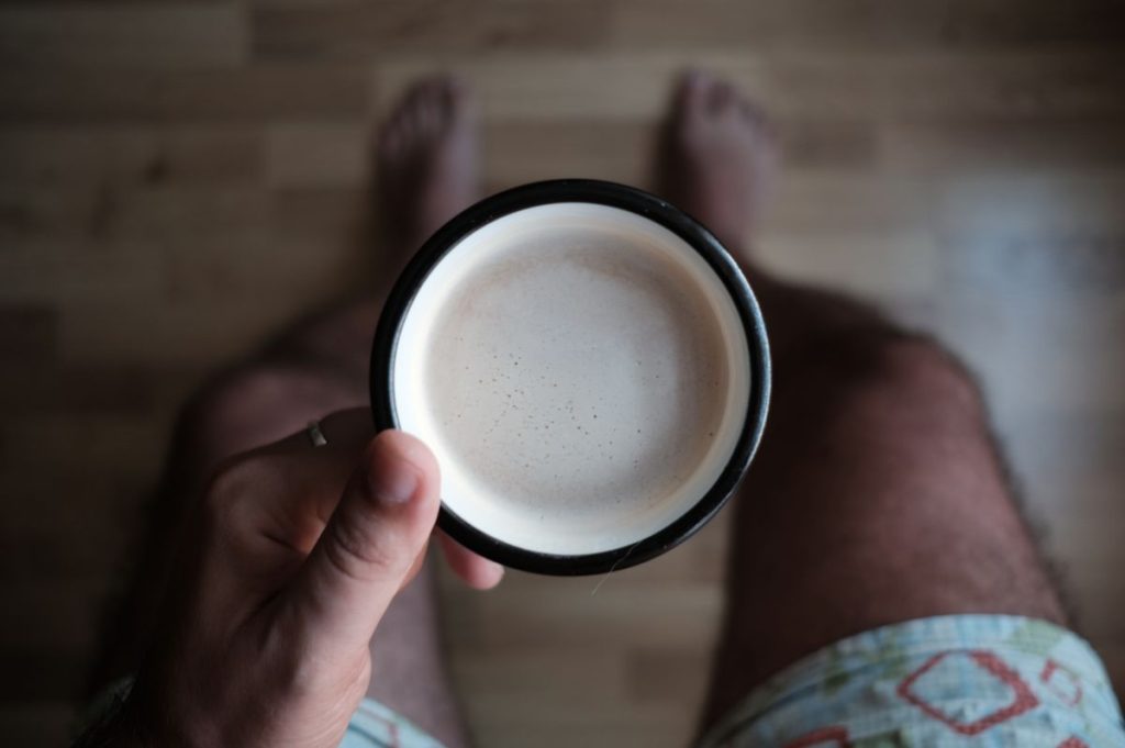 Bulletproof coffee crémeux vu de dessus