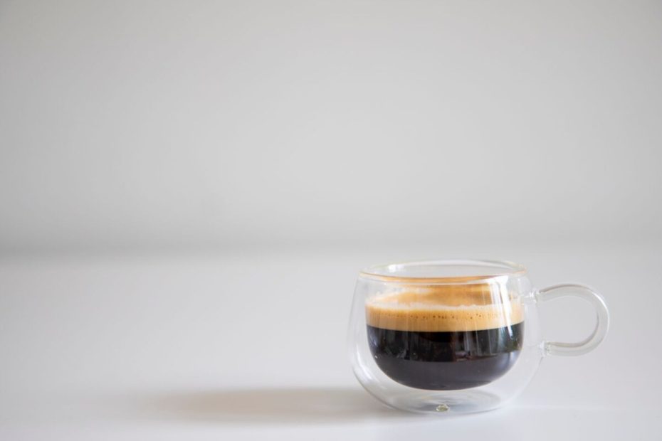 Tasses et verres à café